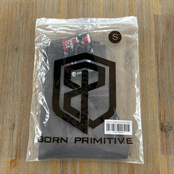 Women’s Born Primitive Leggings - Picture 6 of 9